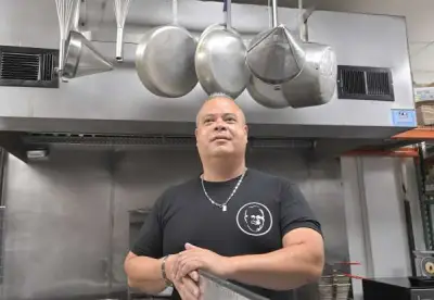Little Villa Pizza Co. brings old recipes back to Des Plaines