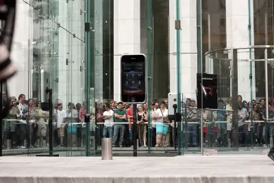 Today in History: June 29, Apple releases the first iPhone to consumers