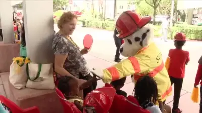 2 brothers hurt in Memorial Day boat blast recognized at Holtz Children’s Hospital Heroes Parade