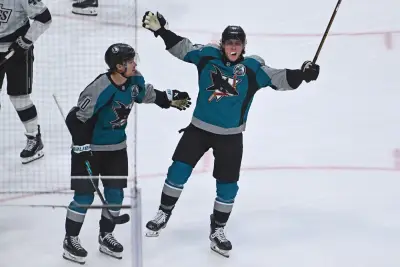 Kurashev, Askarov play hero as Sharks earn shootout win over Los Angeles
