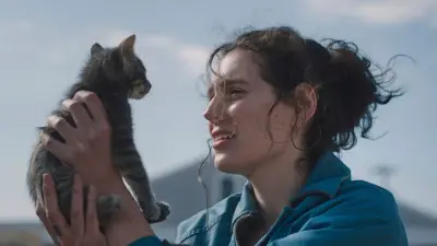 How Eva Victor created ‘Sorry, Baby,’ the sad/funny movie of the year