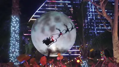 Experience a Christmas unlike anything else when the guitar lights up for Hard Rock The Holidays