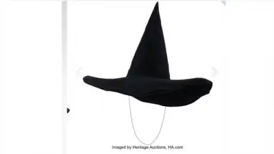 Black hat worn by the Wicked Witch of the West in ‘The Wizard of Oz’ is going up for auction