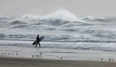 For Bay Area, last of rain arrives but storms have riled up ocean waves