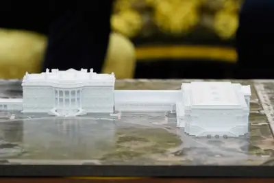 Most Trump ballroom donors have federal contracts, including Apple, Meta and Microsoft, watchdog Says