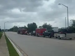 Illinois firefighters join disaster response in Texas