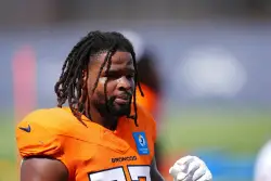 Broncos to activate ILB Dre Greenlaw off injured reserve for Giants matchup, sources say