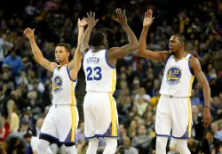 In win, Oklahoma City Thunder eclipses one Golden State Warriors record