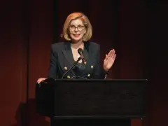 Actress Baranski wraps up speaker series at Walnut Creek’s Lesher Center
