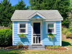 For $285K, a 252-square-foot cottage on Cape Cod