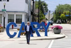 Whose downtown is it? Mayors wary transit board will control development near stations