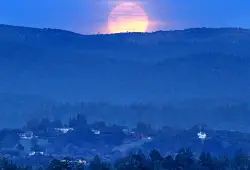 November supermoon to rise over the Bay Area this week