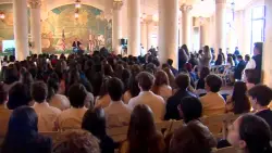 250 Miami-Dade students tour Freedom Tower to mark Victims of Communism Memorial Day