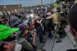 ICE in Chicago again with “excessive force and intimidation tactics”