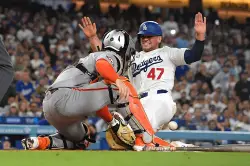 SF Giants’ offense goes silent again despite totaling 10 walks