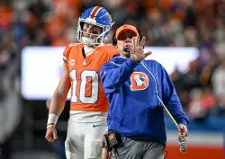 Broncos four downs: Sean Payton has built ugliest 8-2 team in Broncos history