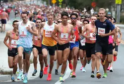 Latvia’s Arturs Medveds, Ethiopia’s Atsede Tesema storm to Wharf to Wharf titles in Santa Cruz
