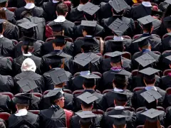 Smith College commencement speaker returns honorary degree after plagiarizing her speech