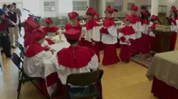 Students at Chicago Catholic school learn valuable lessons in mock conclave