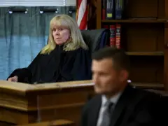 Livestream: Sgt. Bukhenik back on the stand in Karen Read murder trial